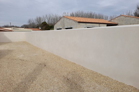 Réalisation Murs de Clôtures et Portail sur Marennes par votre constructeur de maisons