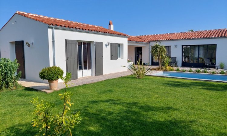 Construction d'une maison avec piscine sur l'Ile d'Oléron